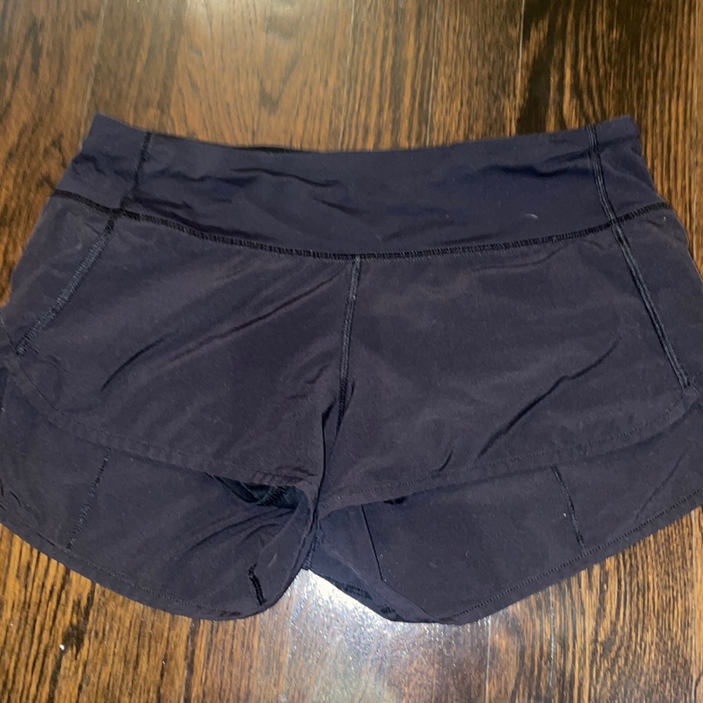 Lulu shorts classic black running shorts size 6